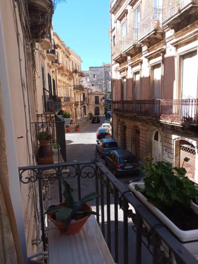 Ortigia Spartan House 1 シラクーサ エクステリア 写真